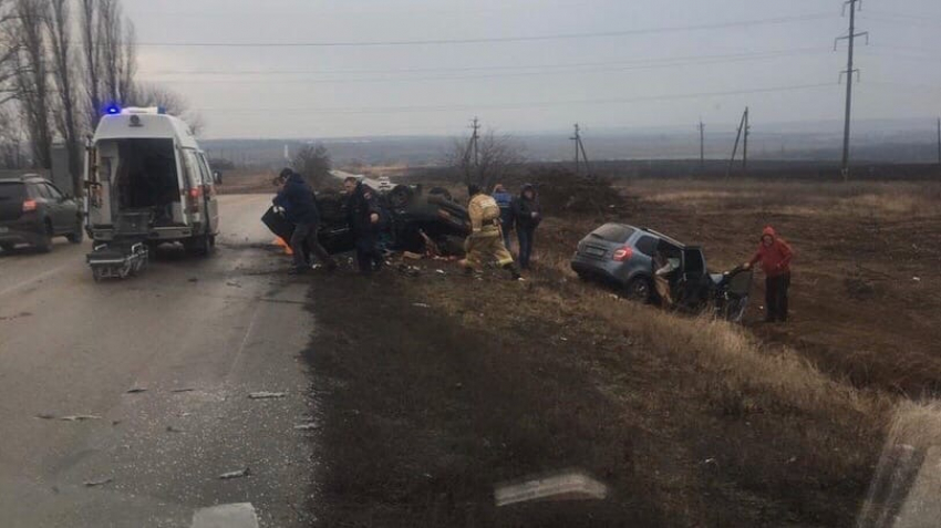 В аварии под Шахтами погибли два человека