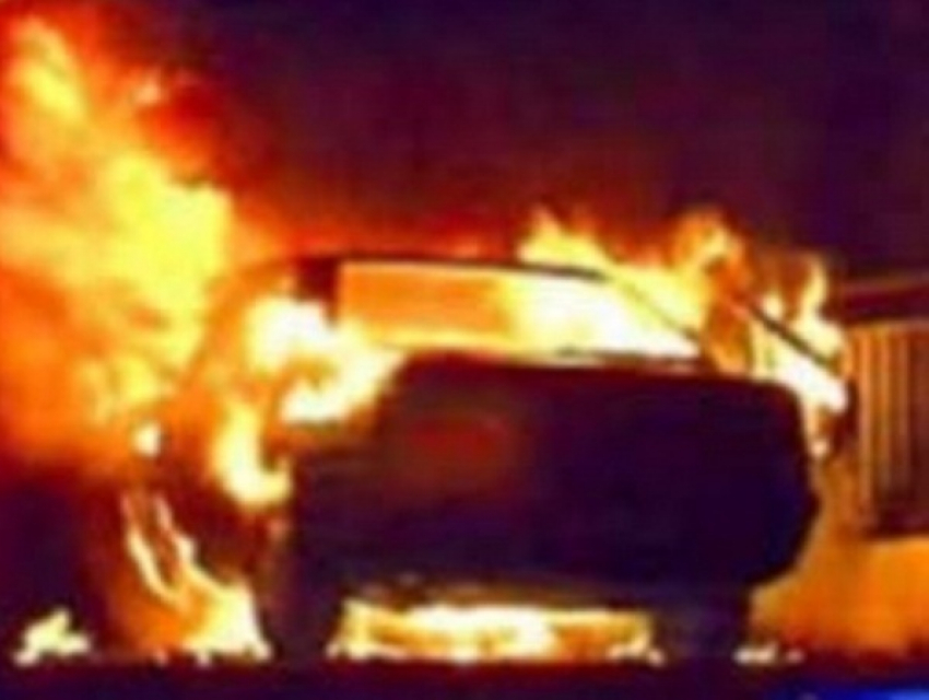 На М-4 «Дон» в машине, загоревшейся после заправки газом, сгорела 5-месячная девочка