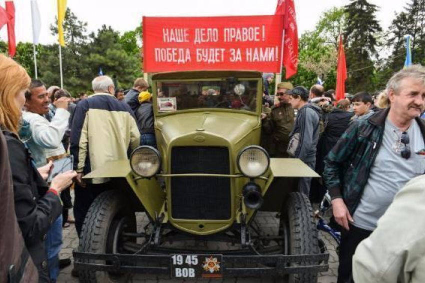  В парке имени Горького стартовал праздник «Весна 45-го года»