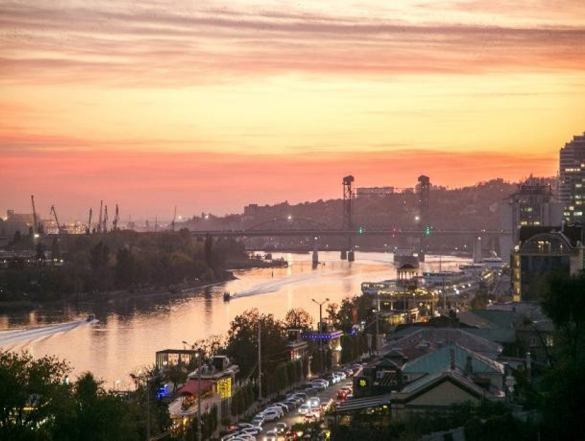  Солнечно и морозно: рассказываем, какая погода ожидает ростовчан в субботу, 23 ноября