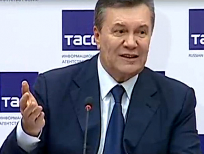 Украину пытаются использовать для военного давления на Россию, - Янукович