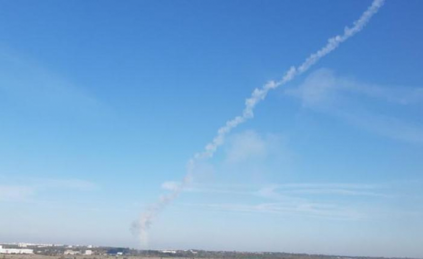 Губернатор Голубев сообщил о сбитой ПВО воздушной цели в небе над Ростовом