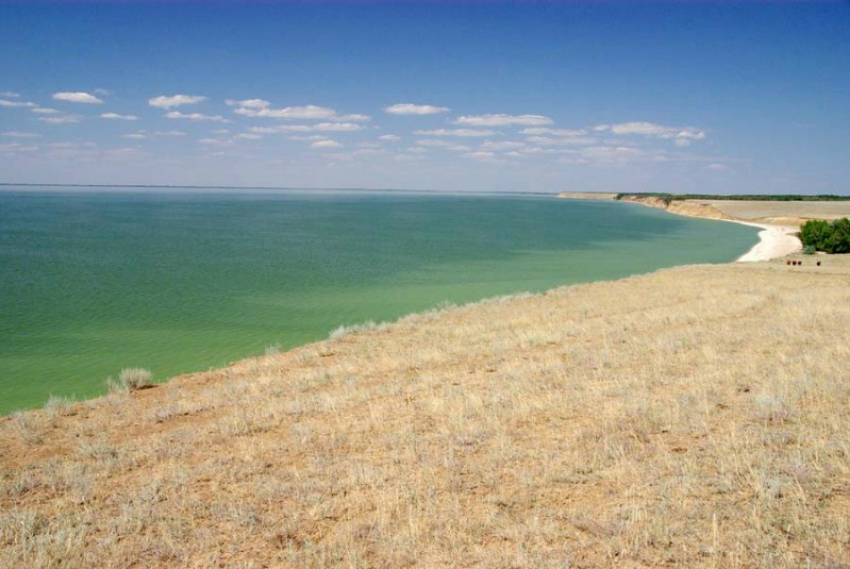 В Цимлянском водохранилище в Ростовской области уровень воды почти достиг максимальной отметки 