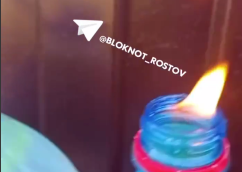 В донском поселке из скважины течет горючая вода 