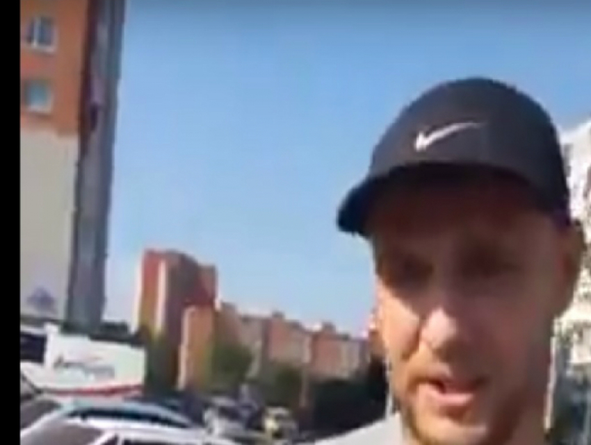 «Cомнительных» парковщиков разоблачили горожане на рынке «Темерник» в Ростове
