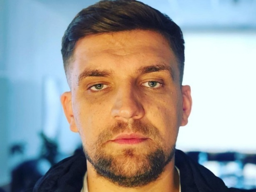 Баста удивил поклонников фотографией своего отца в молодости