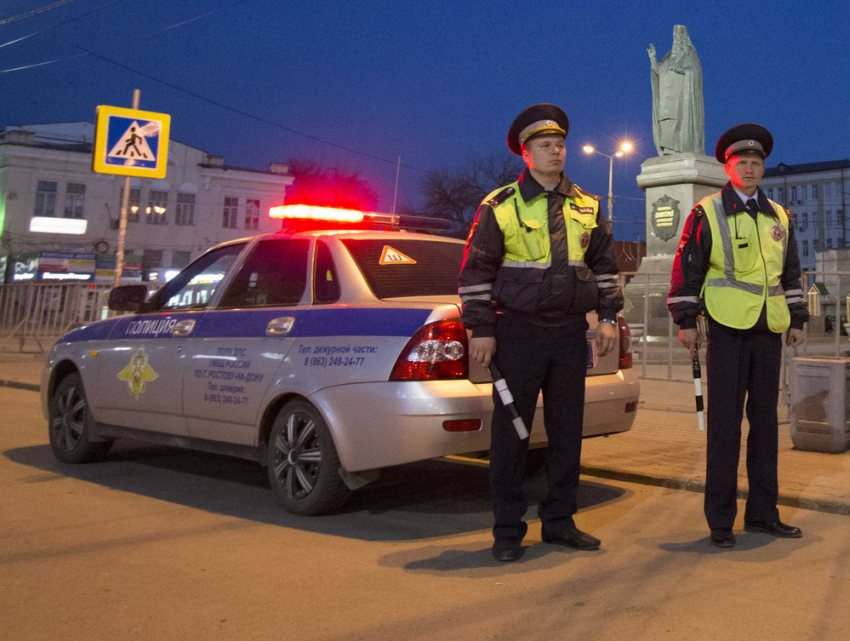 Полицейские отчитались об охране общественного порядка на Пасху в Ростовской области