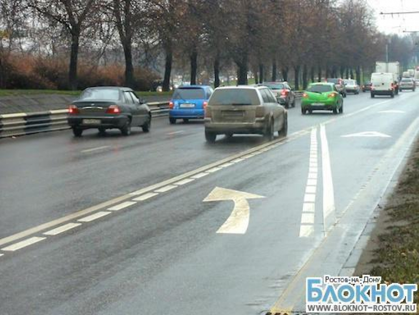 В Ростове камеры зафиксируют автомобилистов, выезжающих на полосы для общественно транспорта
