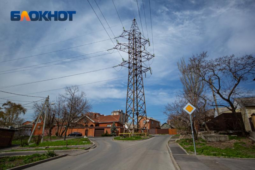 В Ростове после атаки БПЛА часть города осталась без света, тепла и воды