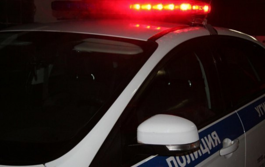 В Ростовской области водитель Ford Fiesta сбил подростка на «зебре» и скрылся с места ДТП 