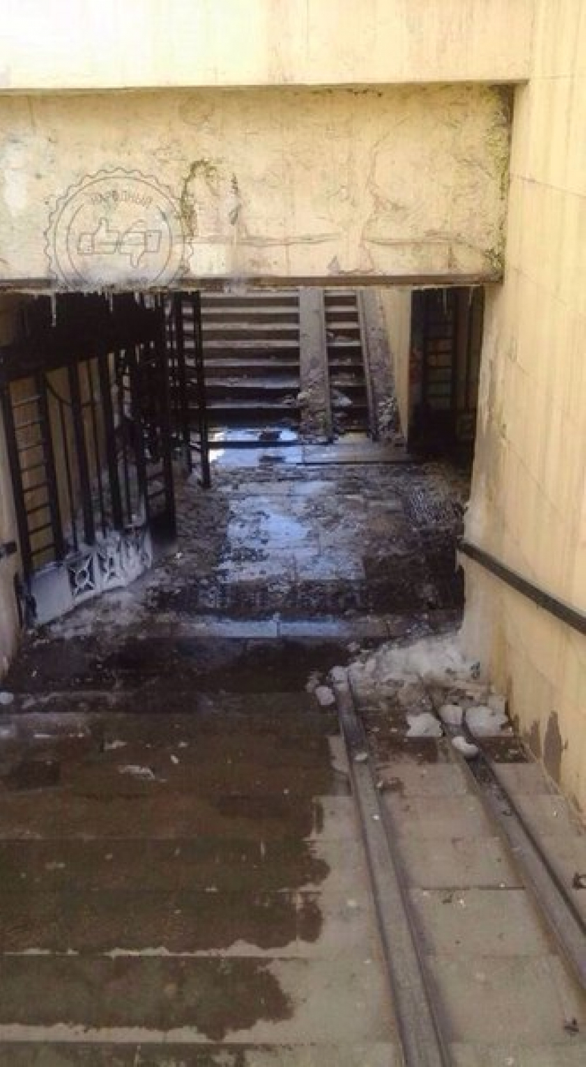 Ростовчане жалуются на состояние подземного перехода на Нахичеванском