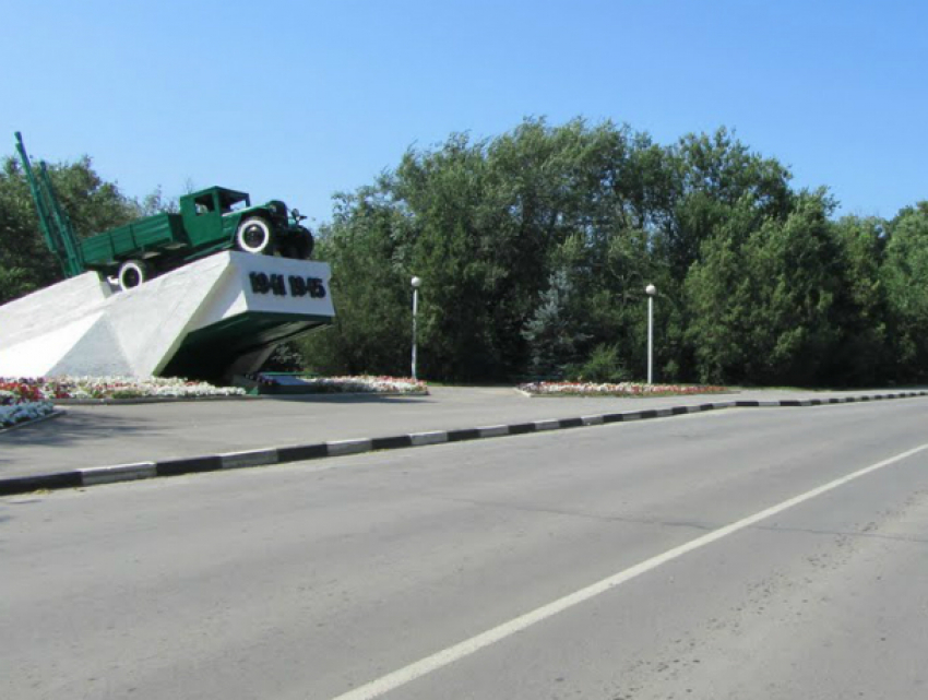 Несколько миллиардов рублей потратят на подготовку участка под строительство дороги в обход Аксая в Ростовской области