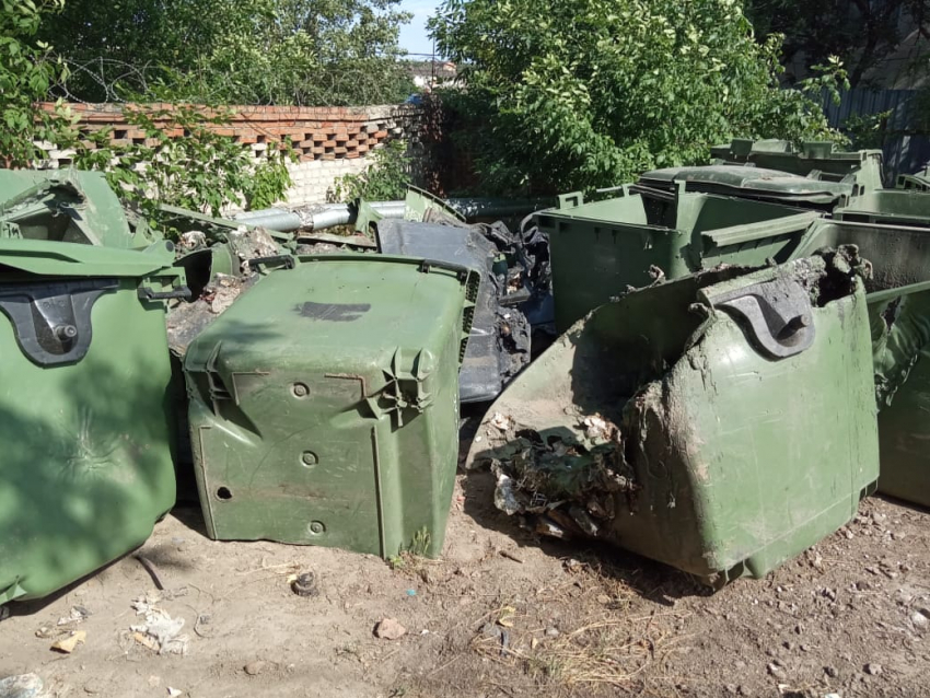 В Ростове испортили 650 мусорных контейнеров за пять месяцев