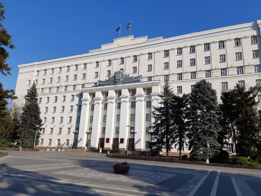 Ростовским чиновникам заплатят по удвоенной ставке за командировки в Донбасс