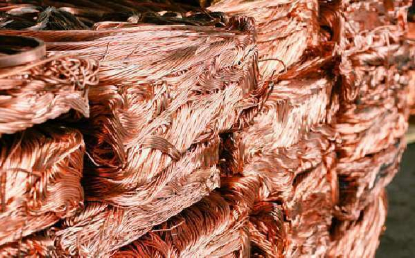 Три дончанина за ночь вынесли с предприятия почти тонну меди