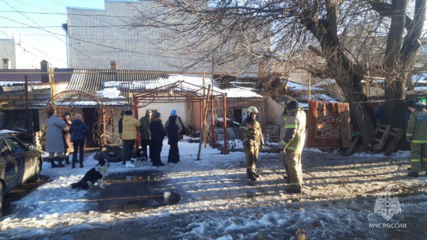 В Ростовской области четыре человека погибли при пожаре во флигеле