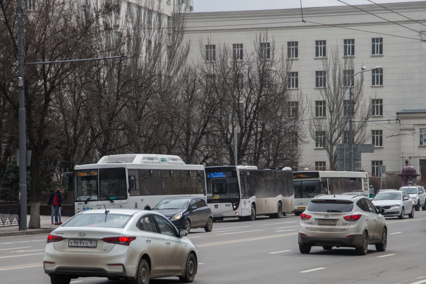 В Ростове из-за футбольного матча автобусы изменят схему движения