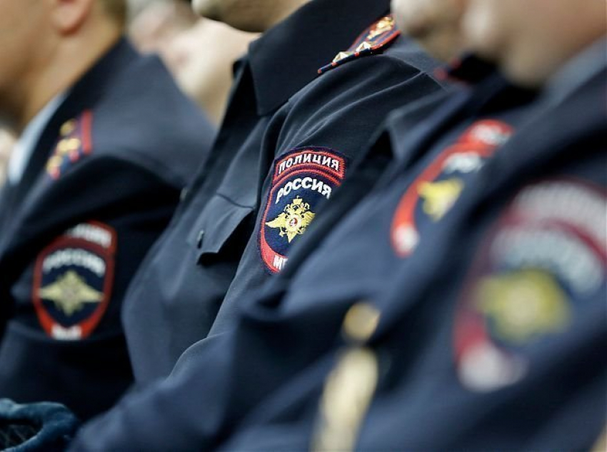 В Ростовской области полицейские вернули домой троих пропавших подростков