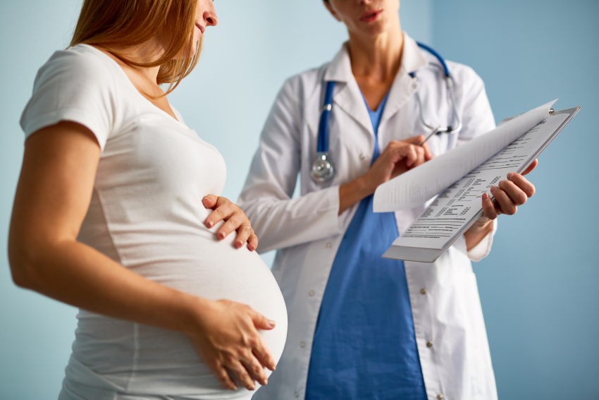 В Ростове врачи выявили уникальный случай двойной беременности