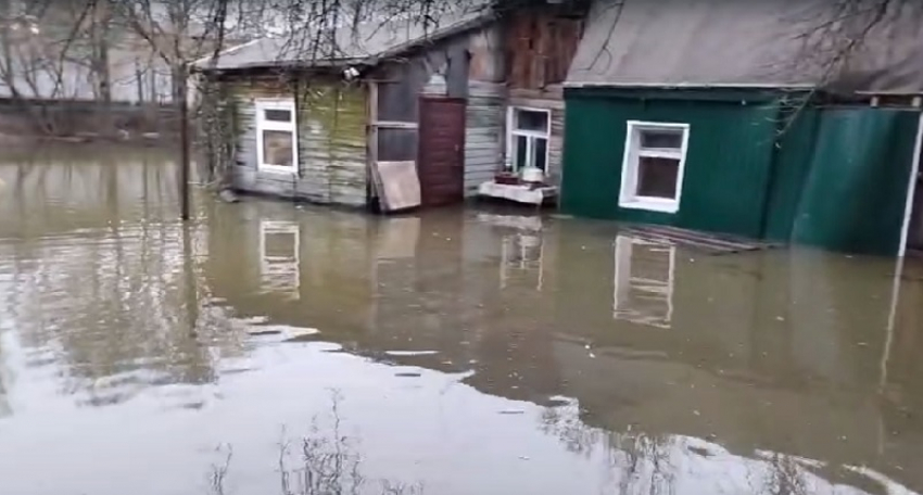 Донские власти заявили, что 300 тысяч жителей страдают от потоплений из-за дождей