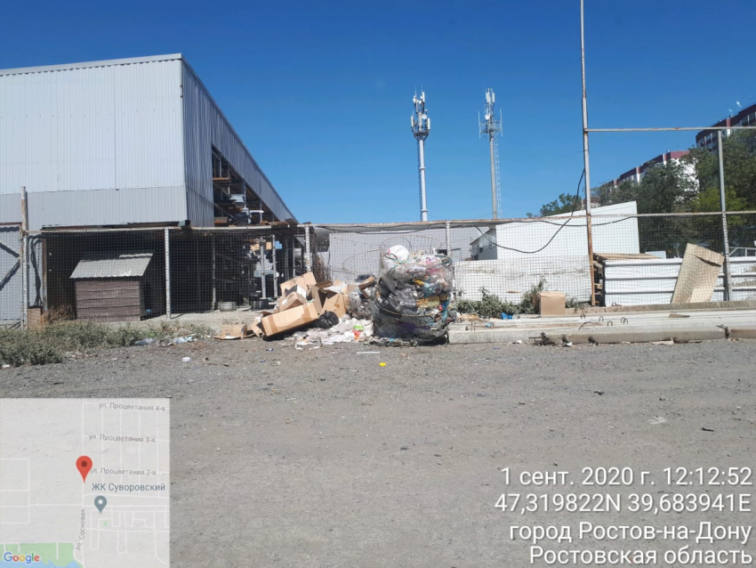 Ростовский бизнесмен организовал незаконную свалку возле своего магазина