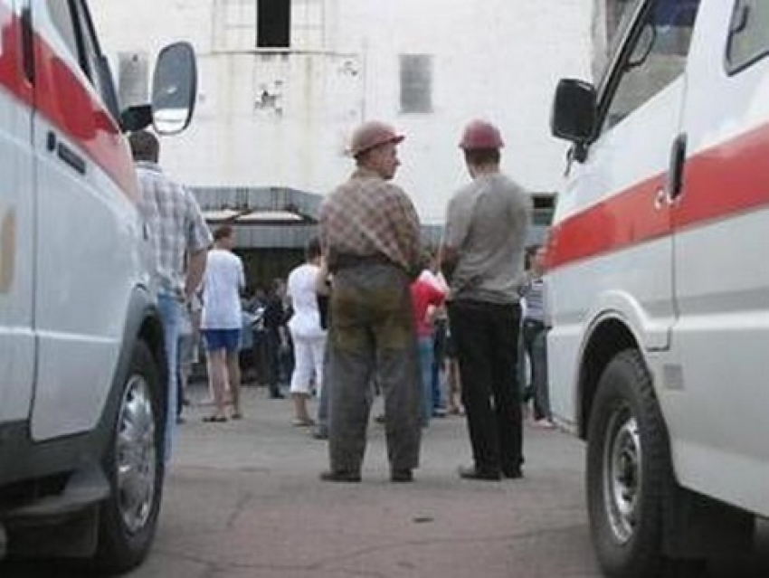 22-летний парень погиб в Ростове во время работ в нежилом здании