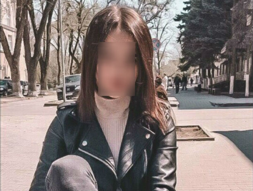 В Ростове во время ночного купания пропала 16-летняя девушка