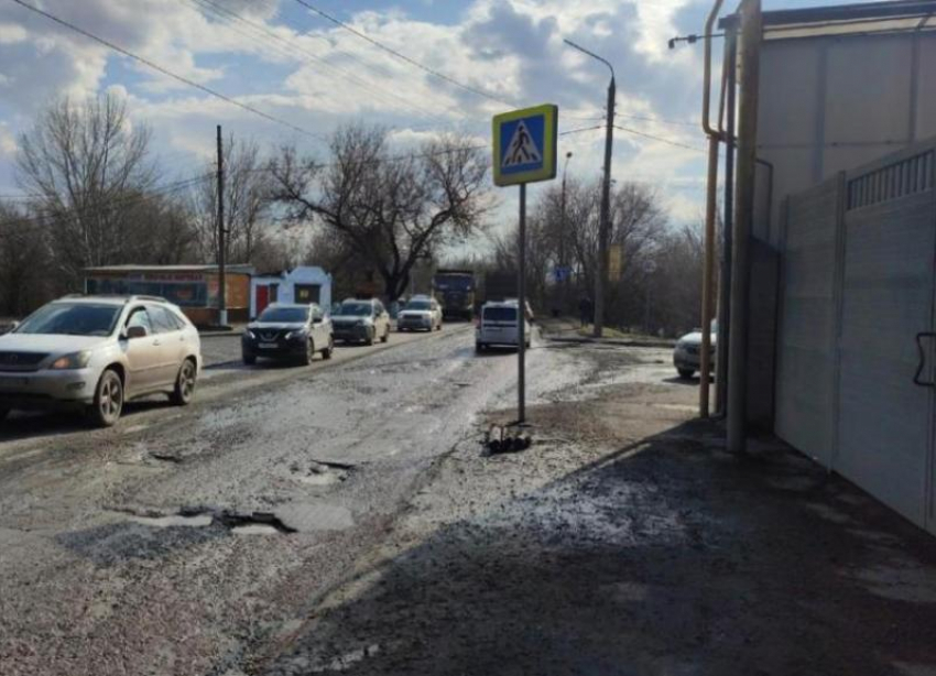 Плохие дороги названы одной из главных причин ДТП в Ростове 