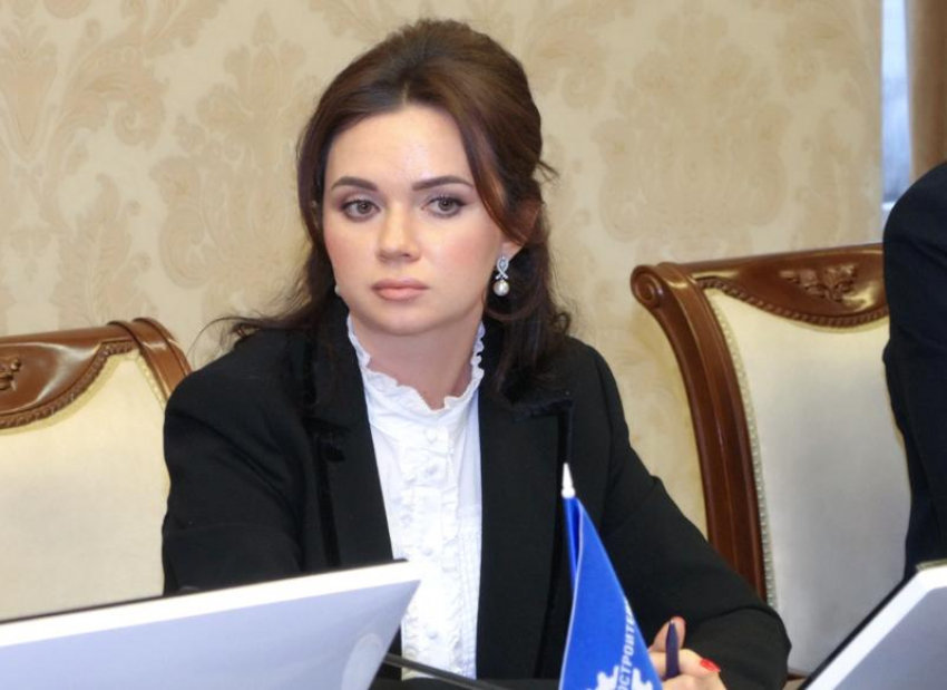 Депутат гордумы Новосельцева заявила, что у ВАК нет основания лишать ее ученой степени