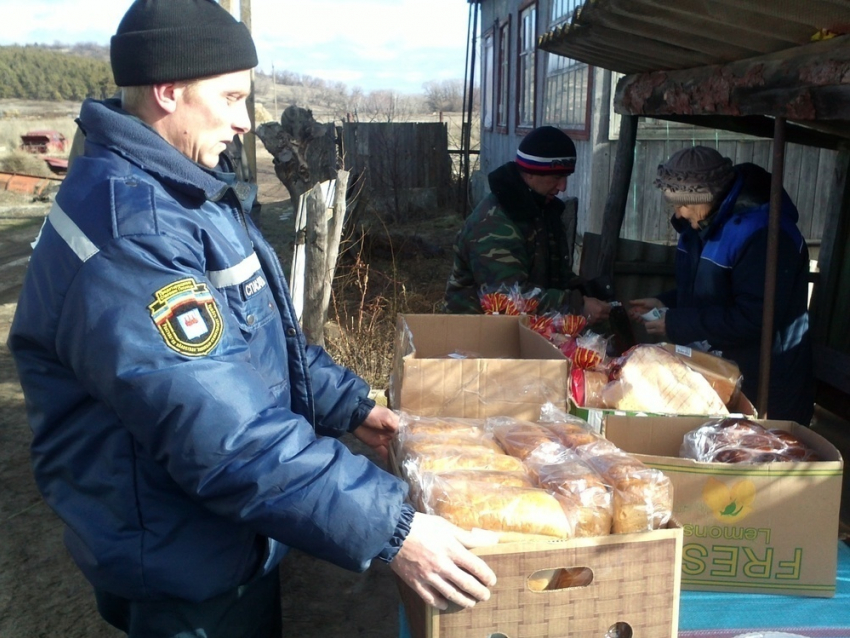 В Ростовской области жители хутора остались без еды из-за затопленного моста
