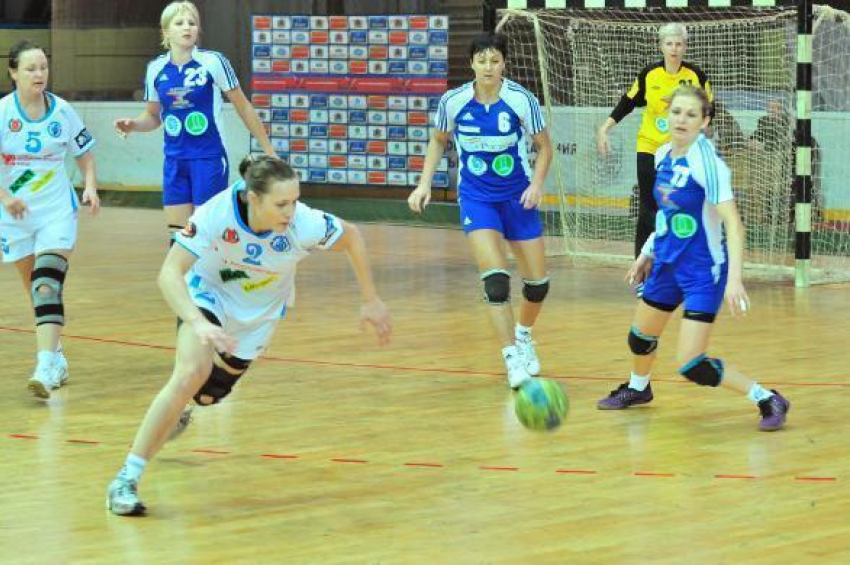 Ростовские гандболистки победили «Ладу» в ¼ финала Кубка России