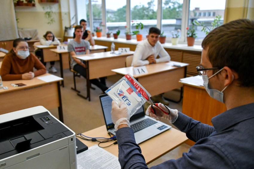 В Ростове проведение экзаменов в 2023 году оказалось под угрозой из-за санкций