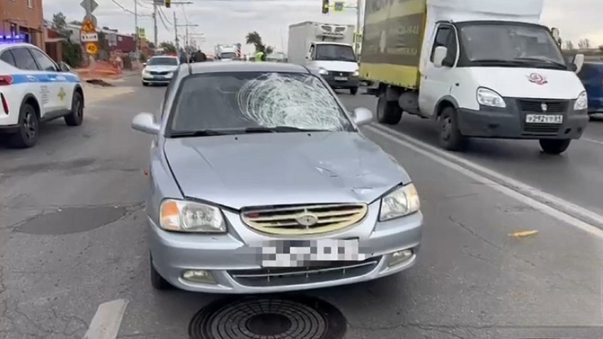 В Аксае сбили парня на пешеходном переходе, он получил черепно-мозговую травму