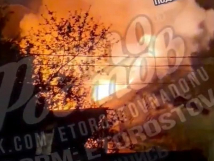Пенсионерка и мужчина погибли в огне в Ростове