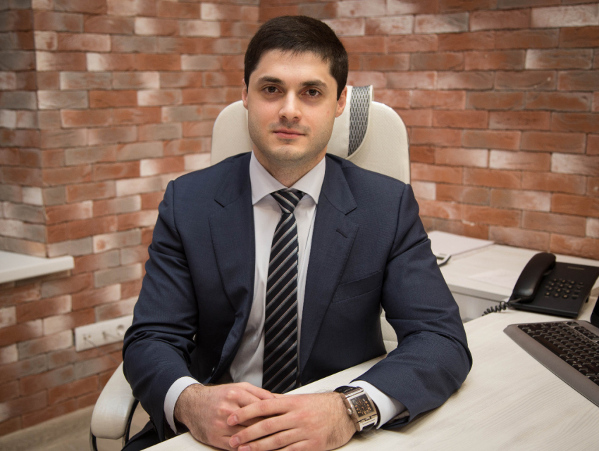 В прямом эфире на вопросы о банкротстве физических лиц ответит руководитель юридической компании «Территория Банкротства» Степан Сагиров