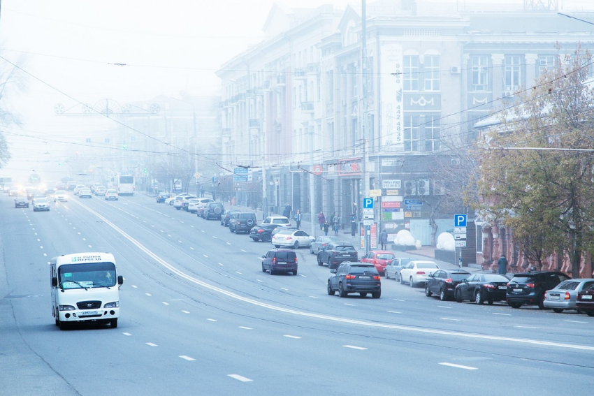 Гололед и туман осложнят жизнь ростовским автомобилистам