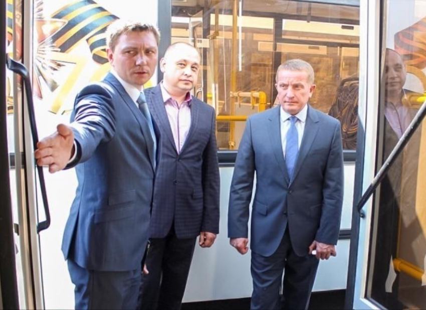 В Ростове введут безнал в общественном транспорте до конца года
