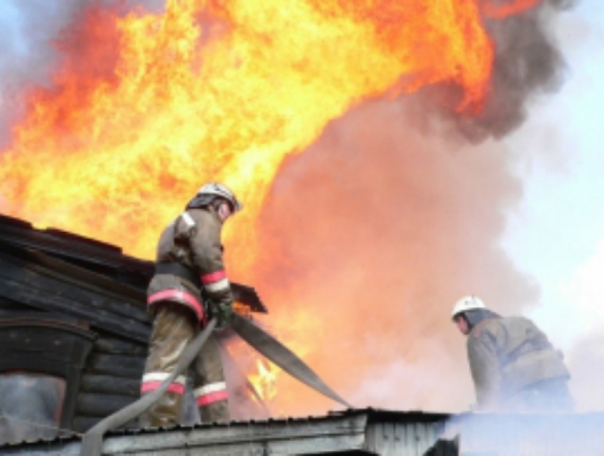 Мужчина заживо сгорел при пожаре в частном доме Ростова-на-Дону