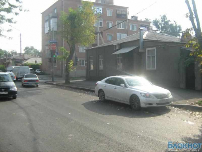 В Ростове Lexus сбил 10-летнего ребенка