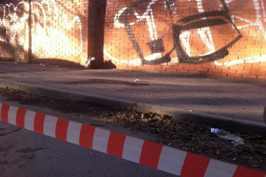 Из-за бесхозной сумки оцепили центр Ростова