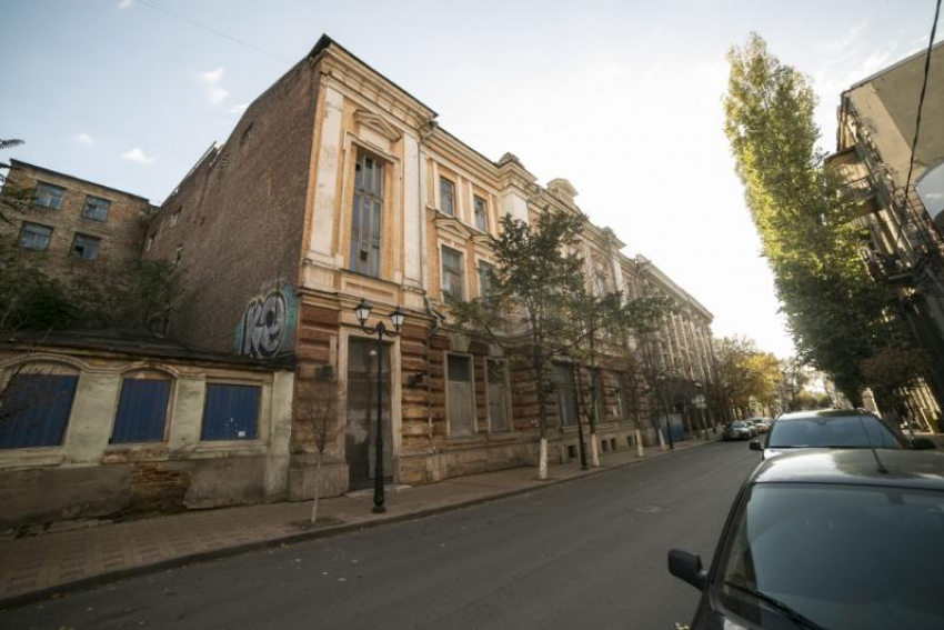 Старое здание театра музкомедии в Ростове отреставрируют в первозданном виде