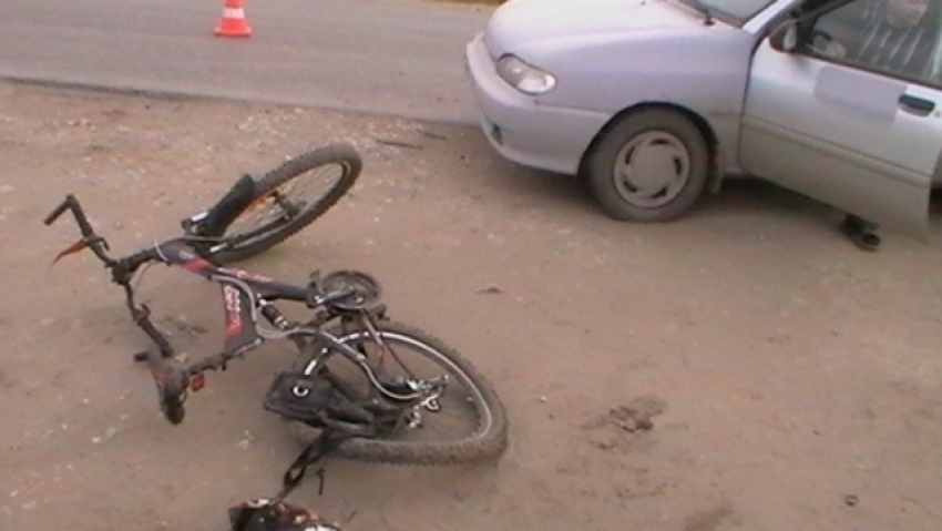  В  Ростове сбили школьника на велосипеде 