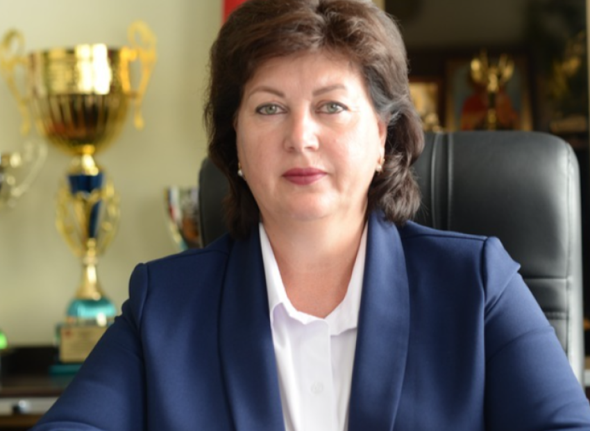 Глава Чертковского района Ростовской области досрочно покинула пост