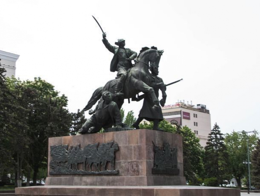 Тепло и безветрено: какое воскресенье ждет ростовчан