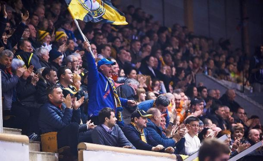 Футбольным кличем исландских болельщиков встретят ростовских гандболисток
