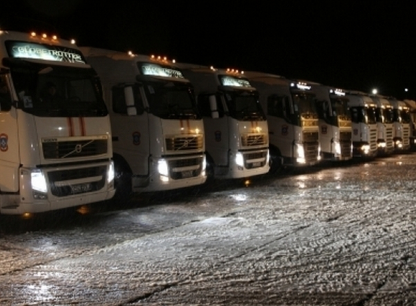 В Ростовскую область выехал «новогодний» десятый конвой с гумпомощью для Донбасса 