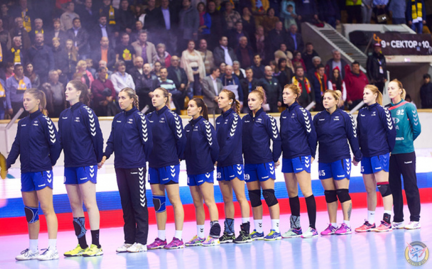 Донских гандболисток расстроила игра с румынками 