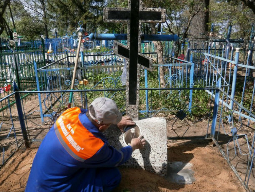 Власти Ростова решили вложить в кладбища 23 миллиона рублей