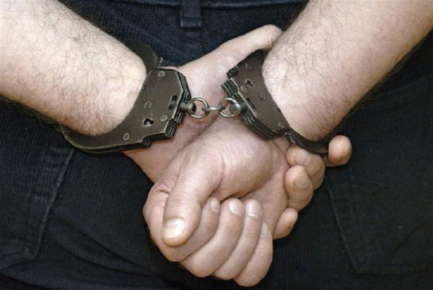 Донская прокуратура обеспечила экстрадицию мужчины, находившегося в розыске в Армении