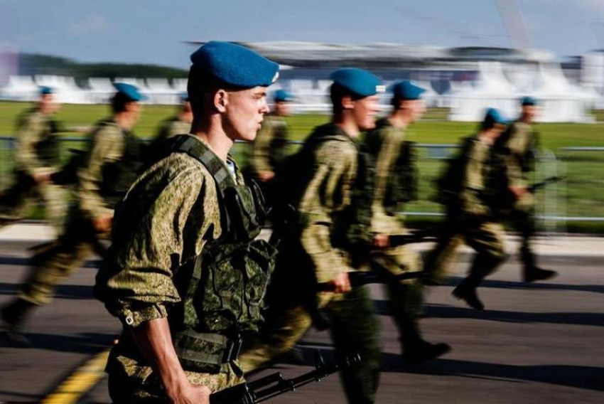 Из Ростовской области в армию отправили 4,4 тысячи человек